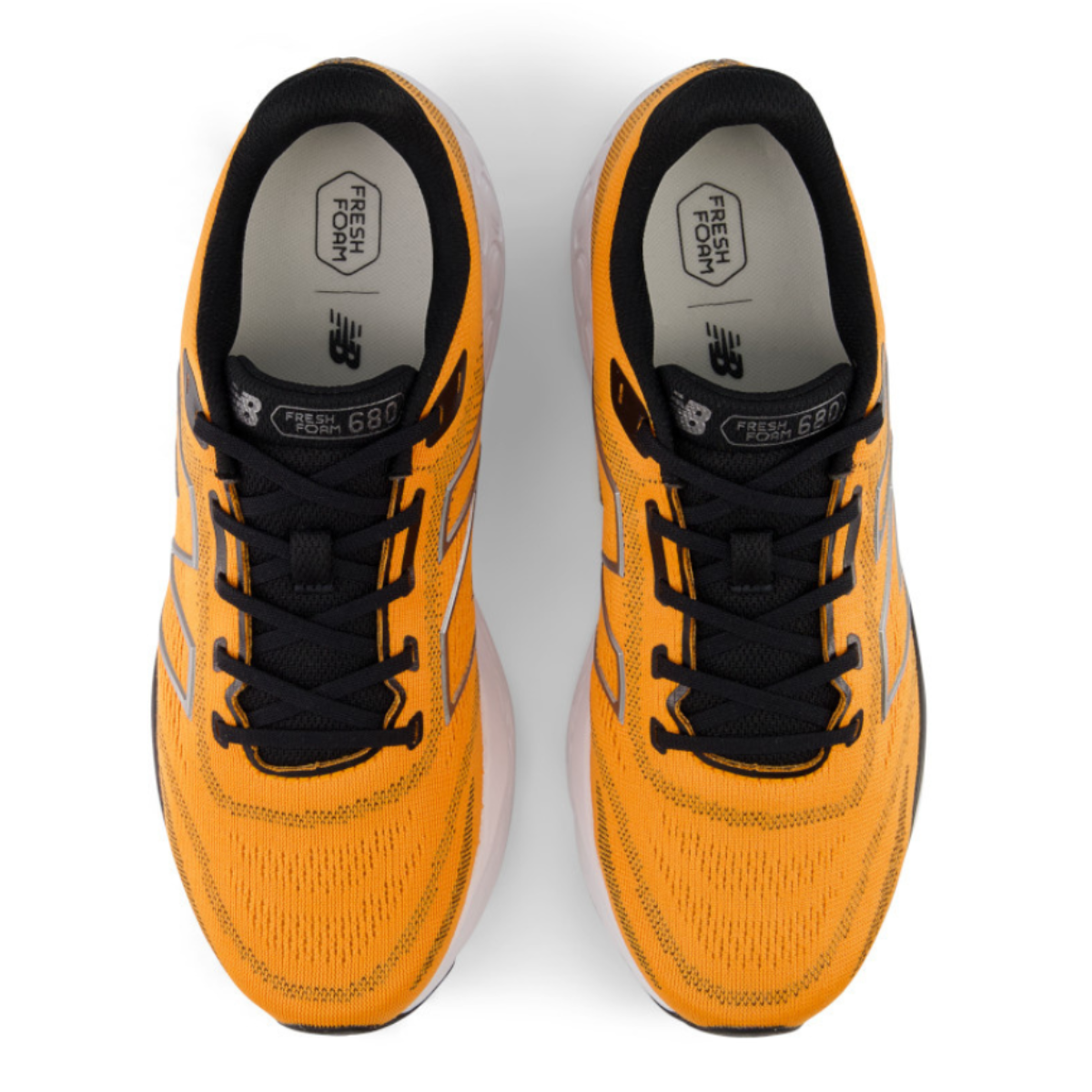 Zapatos Running para Caballero Fresh Foam 680 v8