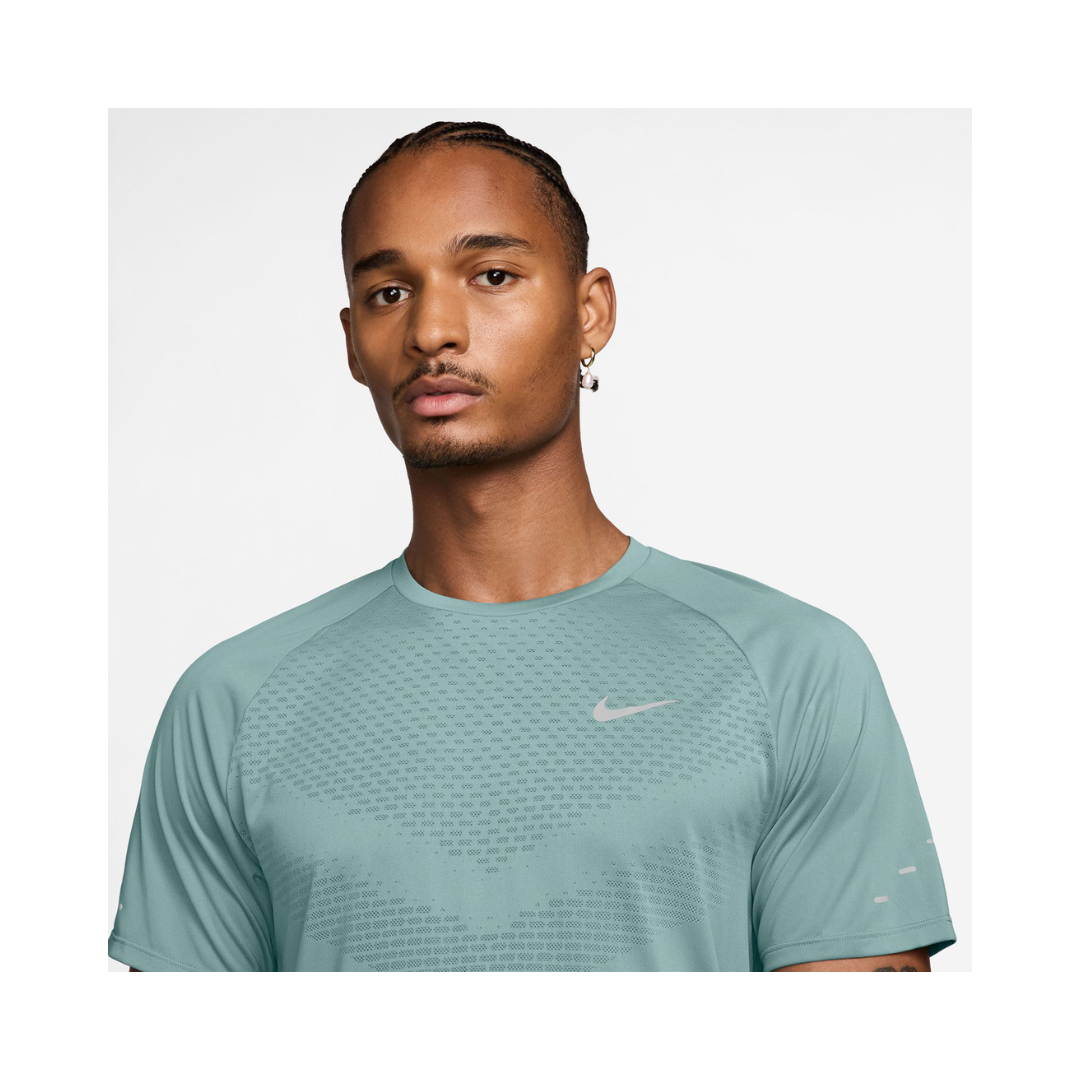 Franela Manga Corta para Caballero Nike Stride