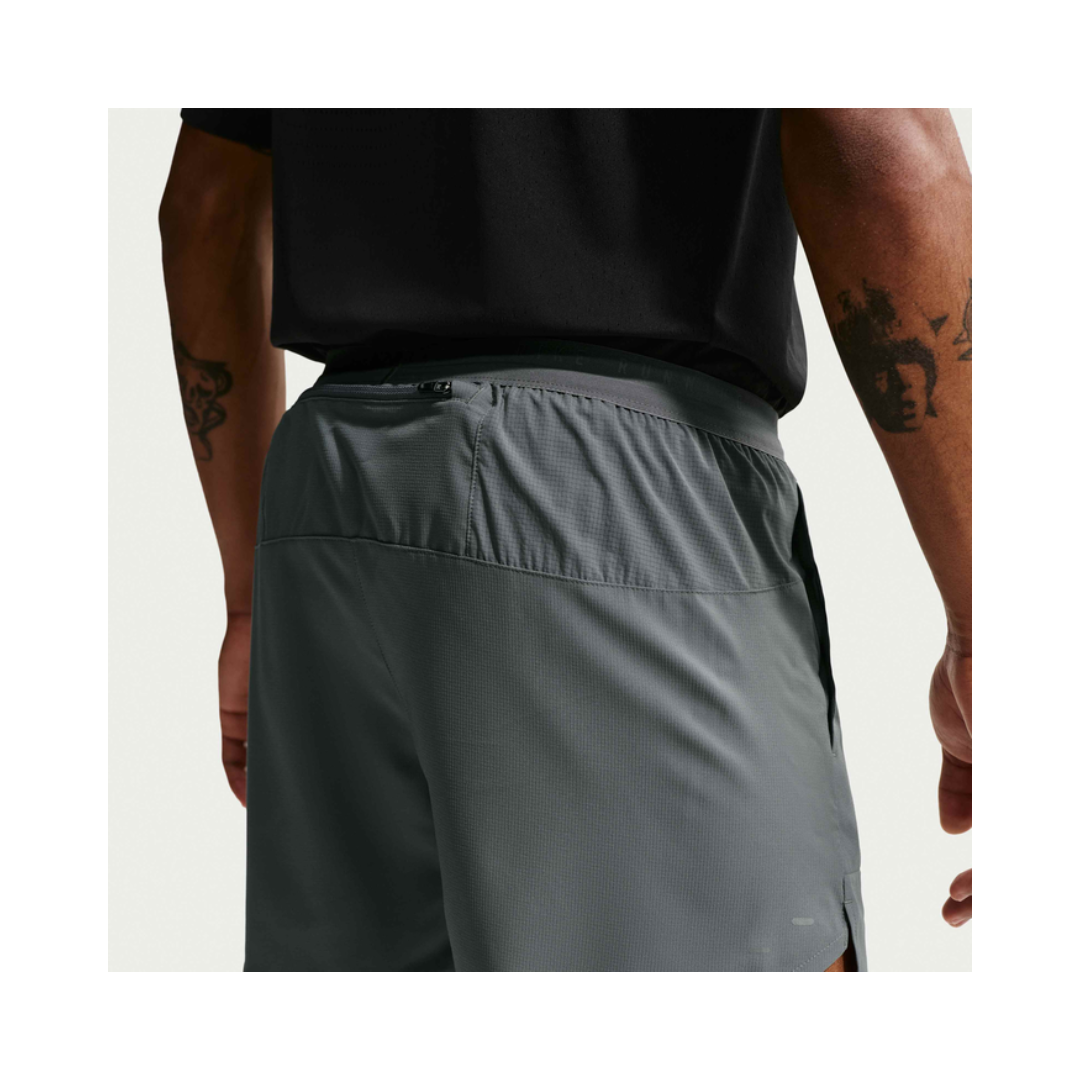 Short para Caballero Nike Stride 5"