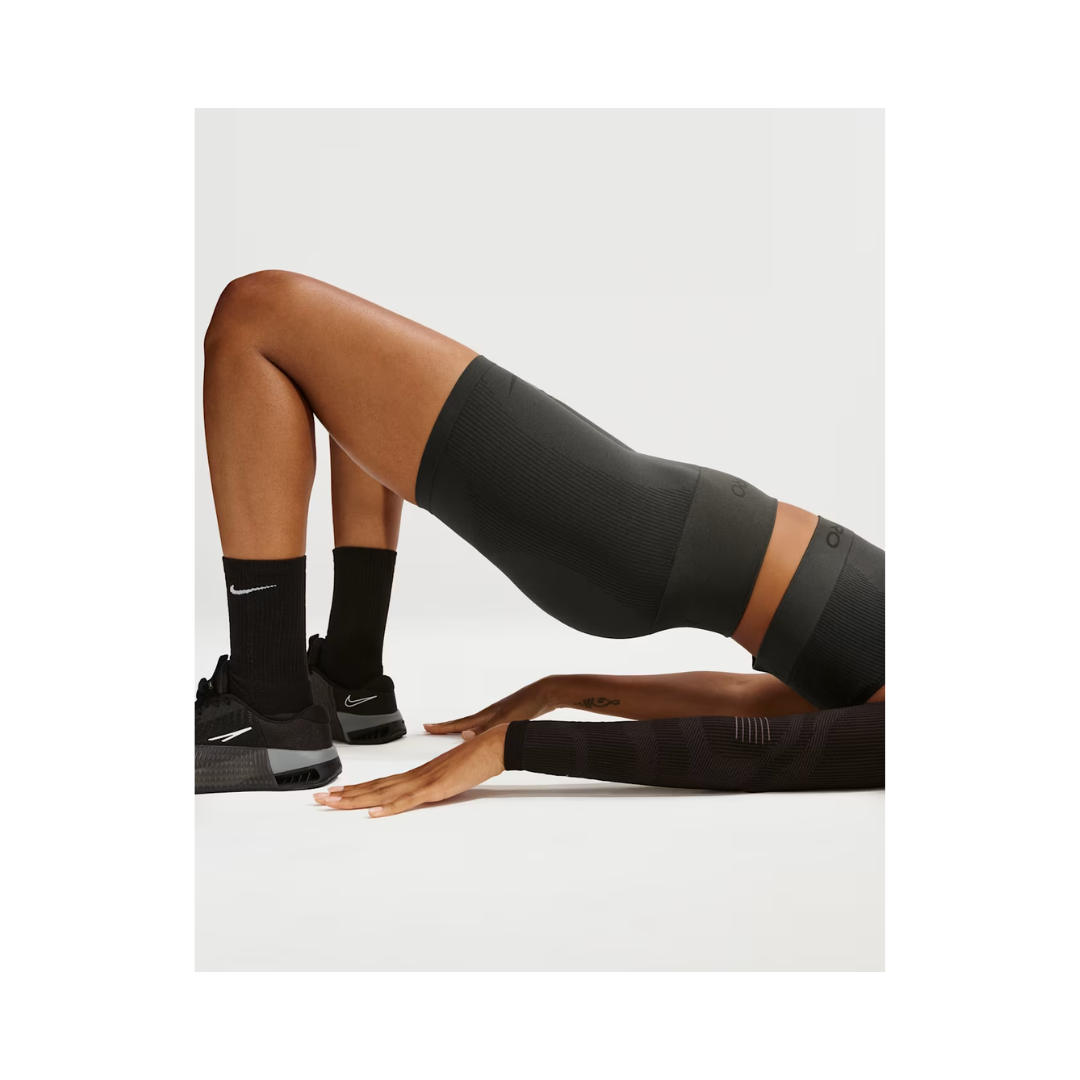 Biker Short para Dama Nike Pro Seamless