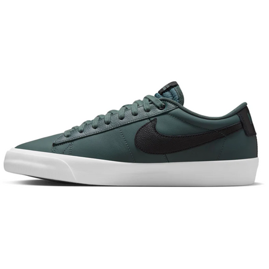 Zapatos Lifestyle para Caballero SB Blazer Low Pro GT