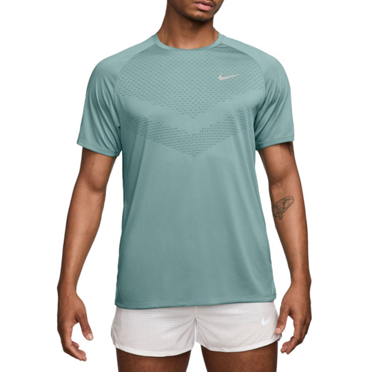 Franela Manga Corta para Caballero Nike Stride